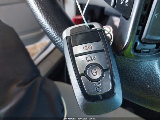 2018 FORD FUSION HYBRID 3FA6P0LU3JR150616 Photo 10