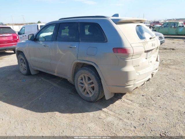 2018 JEEP GRAND CHEROKEE 1C4RJFLG3JC390723 Photo 2