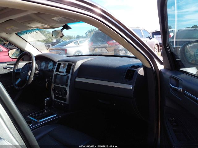 2010 CHRYSLER 300 2C3CK5CV4AH319012 Photo 4