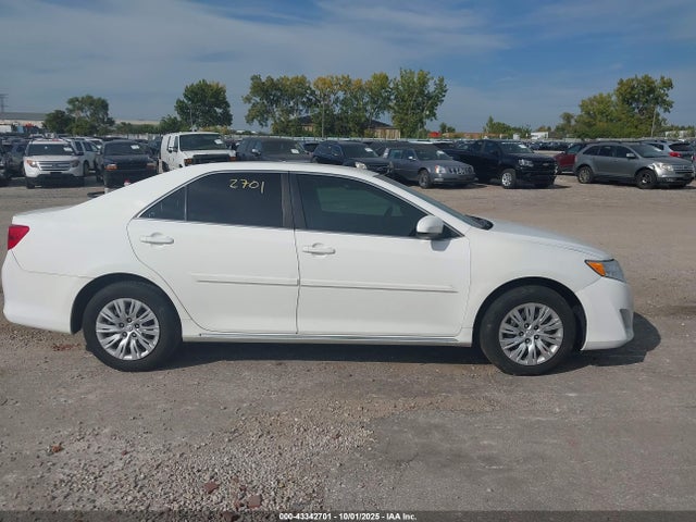 Aukcja sprzedaży 2014 Toyota Camry Le, vin: 4T4BF1FK4ER371718, numer aukcji: 43342701