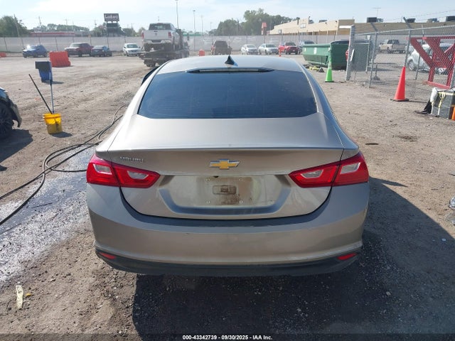 1G1ZB5ST2NF184456 Chevrolet Malibu Fwd Ls
