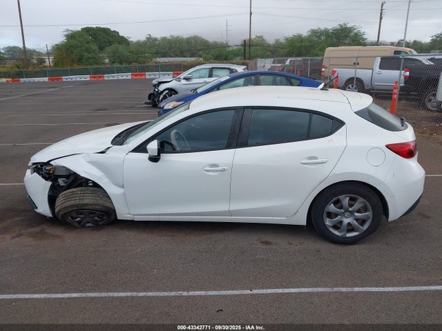 Aukcja sprzedaży 2016 Mazda Mazda3 I Sport, vin: JM1BM1J76G1344967, numer aukcji: 43342771