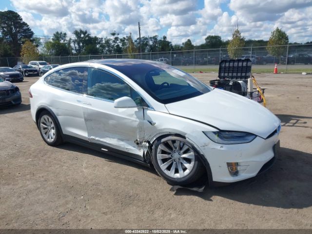 2020 TESLA MODEL X 5YJXCBE25LF249346 Photo 0