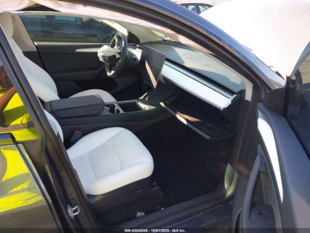 2022 TESLA MODEL Y 7SAYGDEE7NF535722 Photo 4