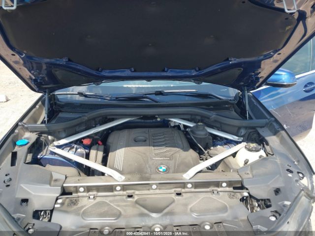 2019 BMW X5 5UXCR6C57KLL51971 Photo 9