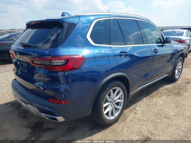 2019 BMW X5 5UXCR6C57KLL51971 Photo 3