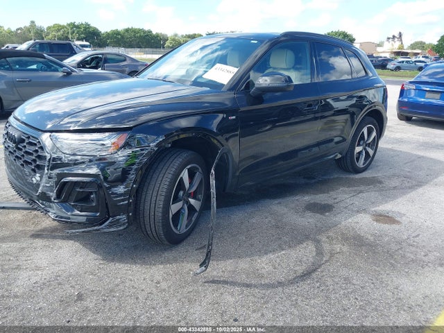 2024 AUDI Q5 WA1FAAFY6R2121136 Photo 1