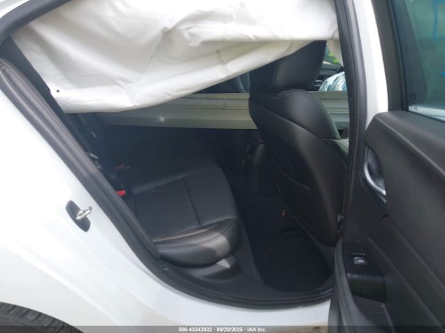 2021 CADILLAC CT4 1G6DB5RK7M0131285 Photo 7