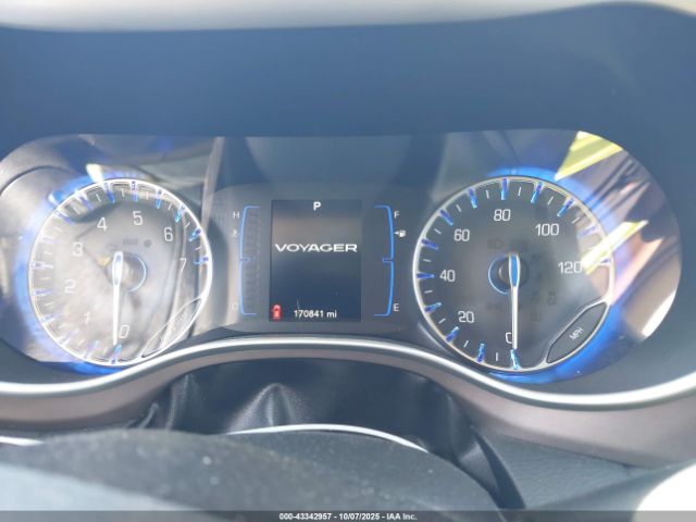 2021 CHRYSLER VOYAGER 2C4RC1DGXMR506748 Photo 6