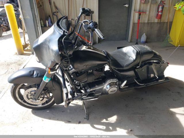 2012 HARLEY-DAVIDSON FLHX 1HD1KBM15CB663357 Photo 1