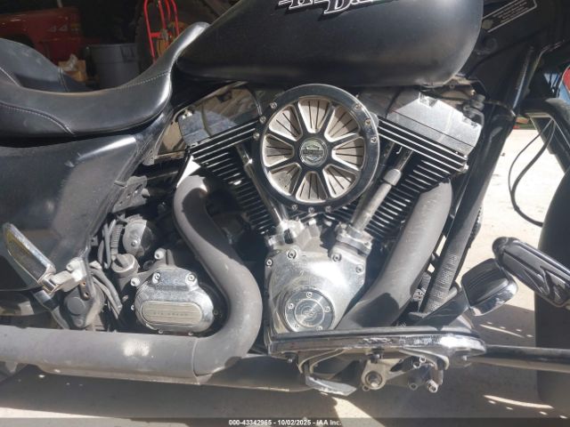 2012 HARLEY-DAVIDSON FLHX 1HD1KBM15CB663357 Photo 7