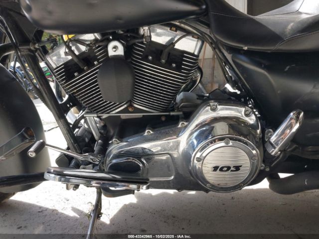 2012 HARLEY-DAVIDSON FLHX 1HD1KBM15CB663357 Photo 8