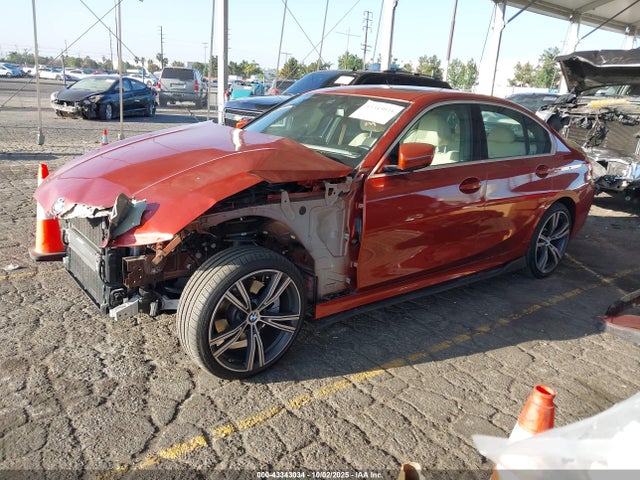 BMW 330I 2021 3MW5R1J07M8B48056 Image 2