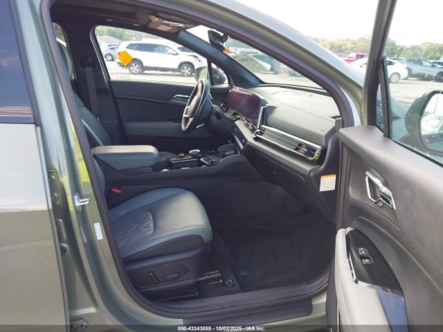 2023 KIA SPORTAGE PLUG-IN HYBRID KNDPZDAH8P7102521 Photo 4