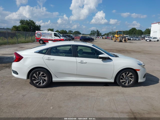 Aukcja sprzedaży 2018 Honda Civic Ex, vin: 19XFC2F71JE022213, numer aukcji: 43343100