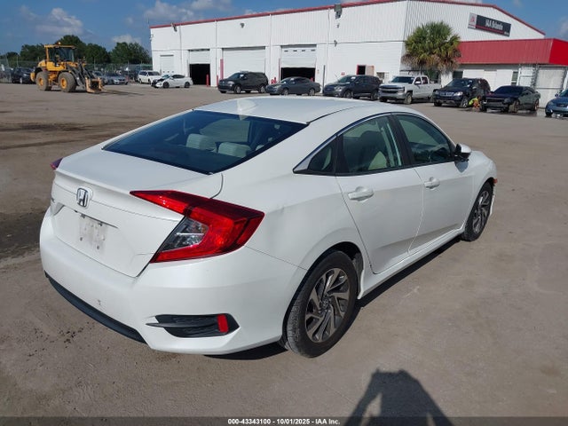 Aukcja sprzedaży 2018 Honda Civic Ex, vin: 19XFC2F71JE022213, numer aukcji: 43343100