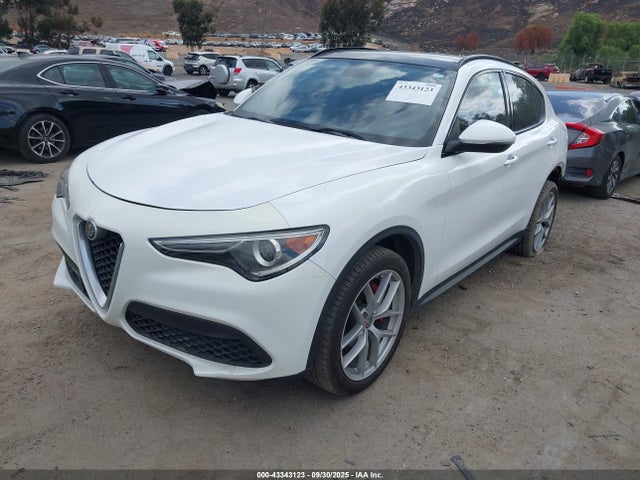 ZASPAJAN9K7C39091 Alfa Romeo 2019