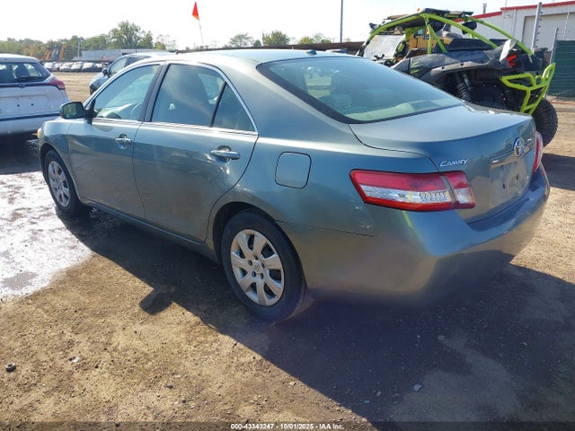 2011 Toyota Camry Le მანქანა იყიდება აუქციონზე, vin: 4T1BF3EK2BU716957, აუქციონის ნომერი: 43343247