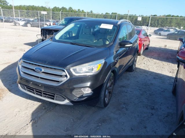 2017 FORD ESCAPE 1FMCU9J92HUD18379 Photo 1