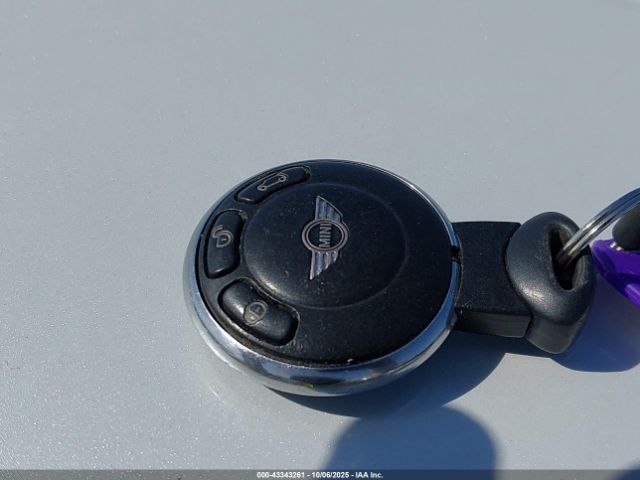 2013 MINI HARDTOP WMWSU3C57DT546298 Photo 10