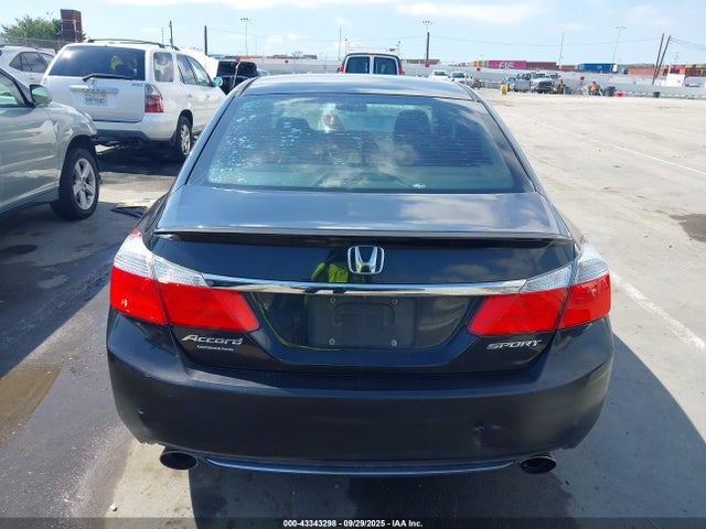 Honda k24w1 2015 1HGCR2F53FA120445 Image 16