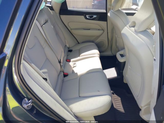 2024 VOLVO XC60 RECHARGE PLUG-IN HYBRID YV4H60DM2R1946829 Photo 7