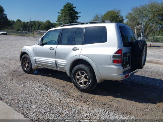2002 MITSUBISHI MONTERO JA4MW51R72J071018 Photo 2