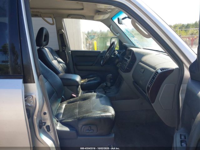 2002 MITSUBISHI MONTERO JA4MW51R72J071018 Photo 4