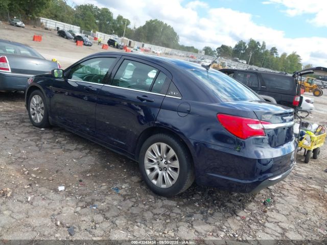 2013 CHRYSLER 200 1C3CCBAG1DN726734 Photo 2
