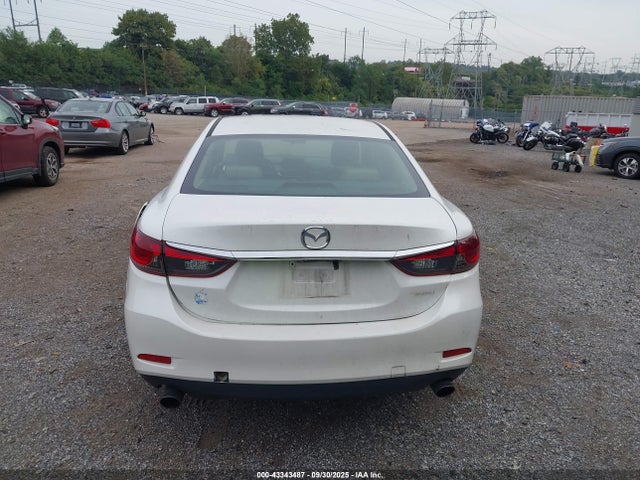 Mazda py 2017 JM1GL1V53H1111065 Image 16