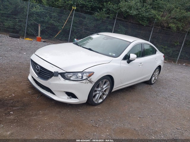 Mazda py 2017 JM1GL1V53H1111065 Image 2