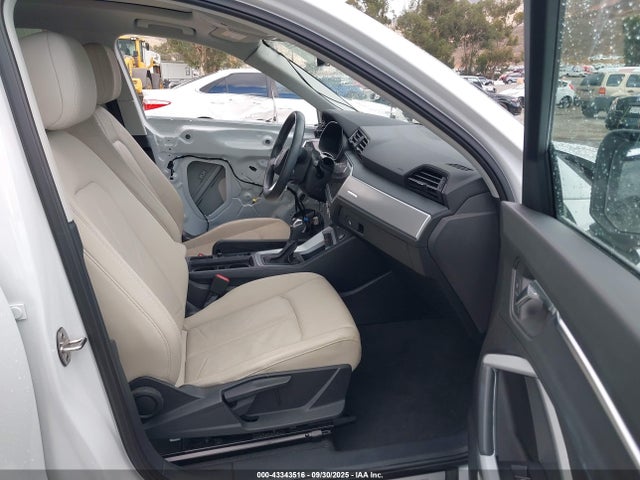Audi Q3 2020 WA1DECF34L1023960 Image 5