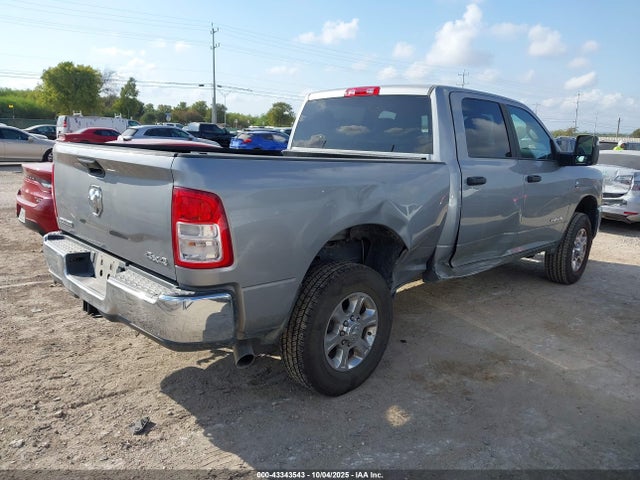 3C6UR5DL8RG303021 RAM 2500