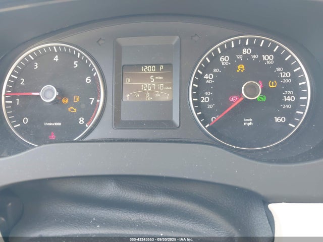 3VWD17AJ2EM218571 Volkswagen 2014