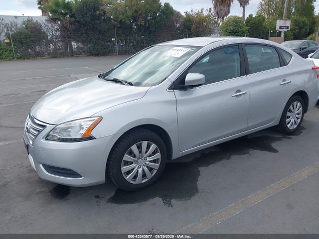 3N1AB7AP9FL647921 Nissan 2015
