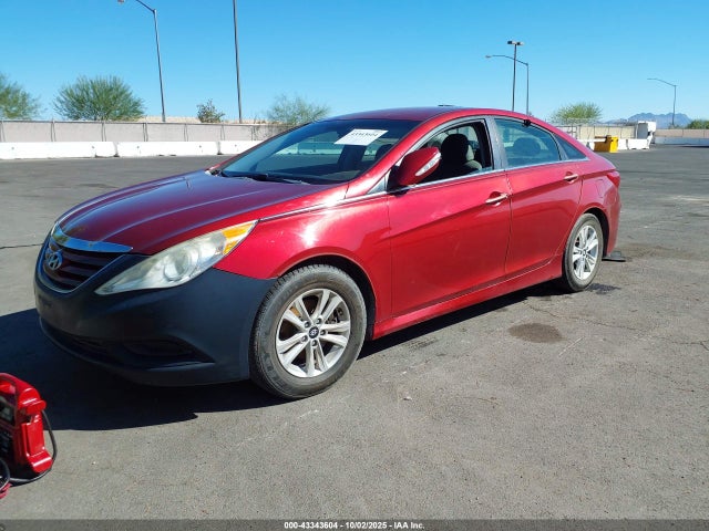 Hyundai gamma 2014 5NPEB4AC3EH925835 Image 2