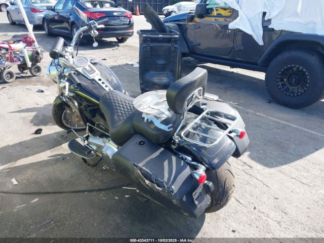 2018 HARLEY-DAVIDSON FLFB 1HD1YFJ11JC034065 Photo 2