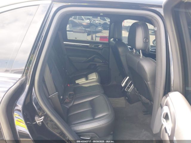 2016 PORSCHE CAYENNE WP1AA2A22GLA10307 Photo 7