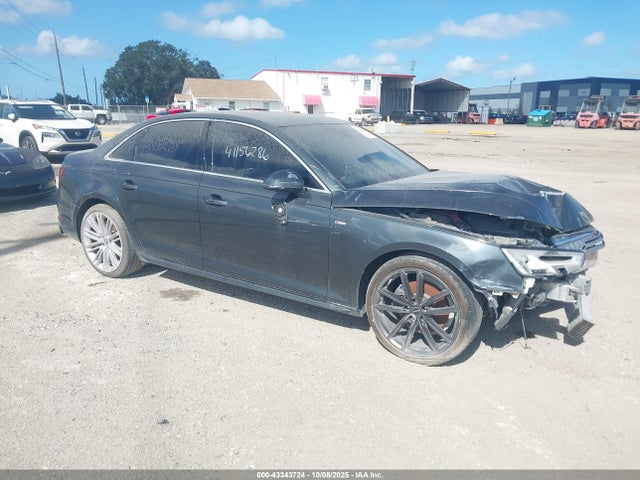 2018 AUDI A4 WAULMAF40JA233578 Photo 0