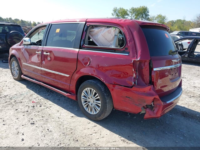 2C4RC1CG0FR574139 Chrysler Town and Country