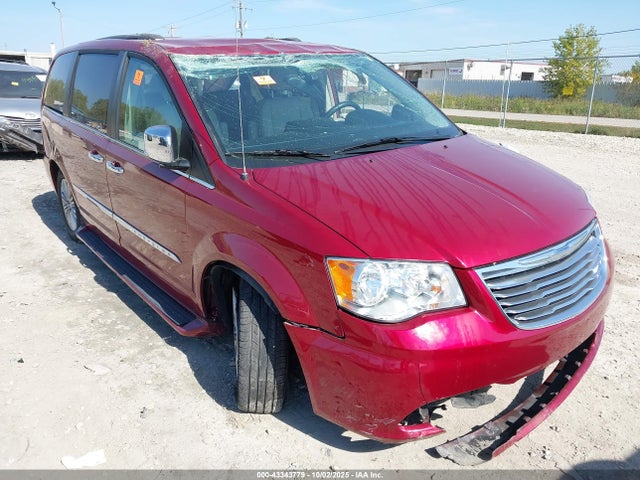 2C4RC1CG0FR574139 Chrysler Town and Country