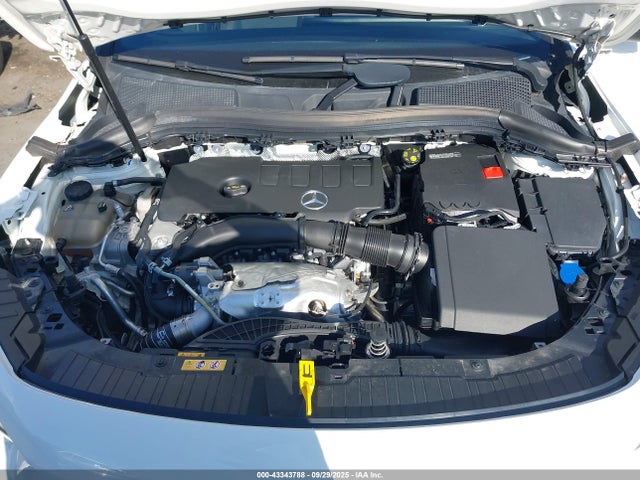 W1N4N4GB5NJ349506 Mercedes-Benz m260