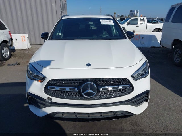 W1N4N4GB5NJ349506 Mercedes-Benz m260