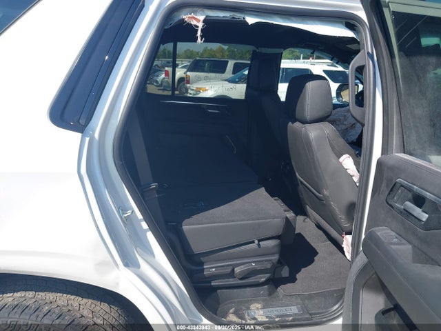 Chevrolet l84 2025 1GNS6PRD6SR190575 Image 8