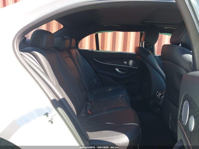 Mercedes-Benz E 300 2019 WDDZF4JB0KA622128 Image 8