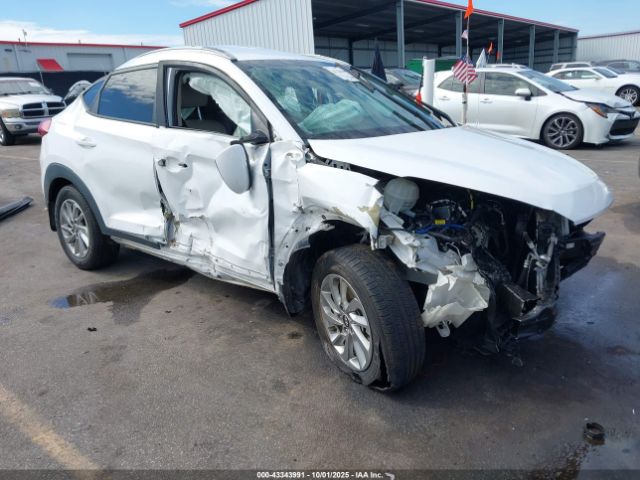 2018 HYUNDAI TUCSON KM8J33A4XJU737775