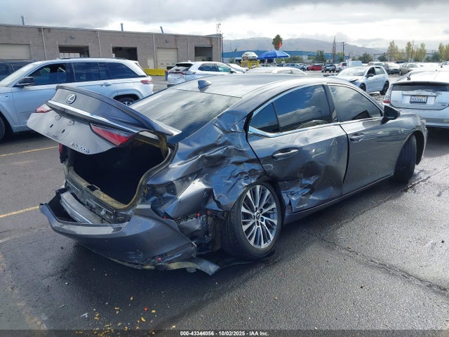 Lexus a25a-fxs, 3nm 2021 58ADA1C11MU008541 Image 4