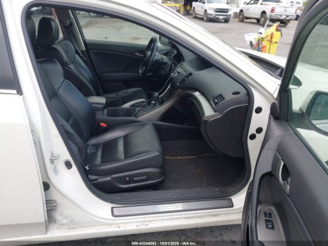 2009 ACURA TSX JH4CU266X9C018962 Photo 4