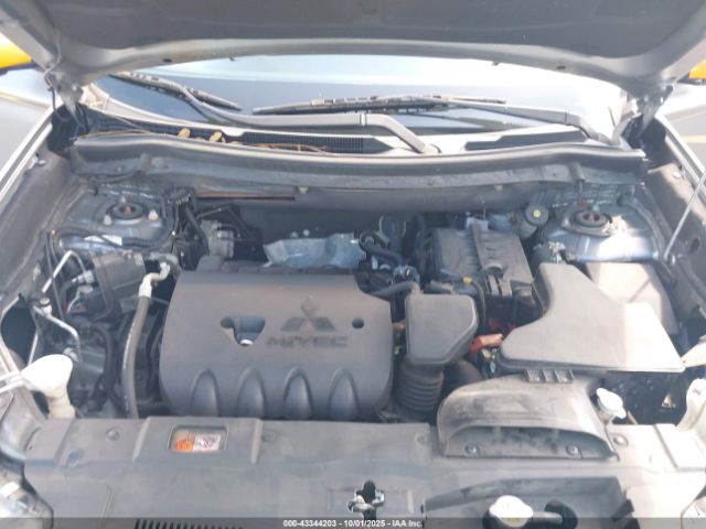 2019 MITSUBISHI OUTLANDER JA4AZ3A3XKZ020513 Photo 9
