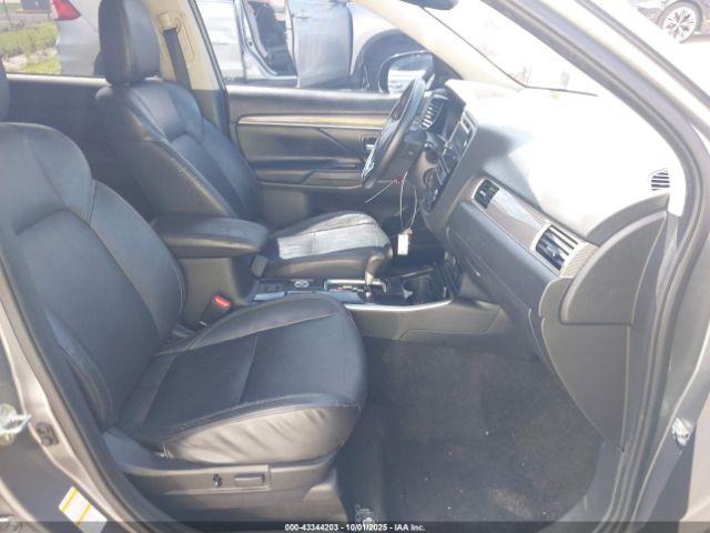 2019 MITSUBISHI OUTLANDER JA4AZ3A3XKZ020513 Photo 4